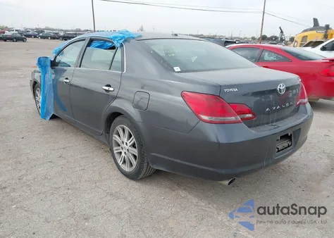 2009 Toyota Avalon Limited z USA, uszkodzony, nr VIN 4T1BK36B89U335649